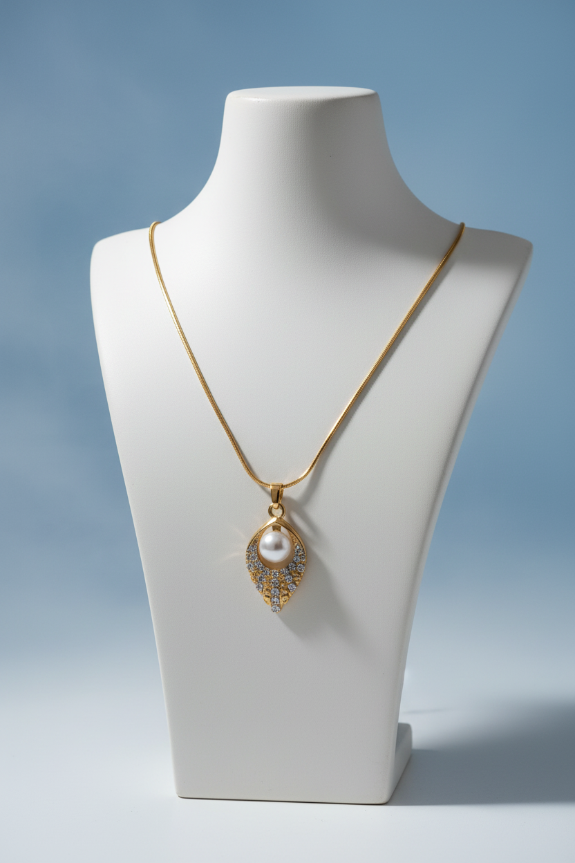 Pearl Crystal Teardrop Necklace - Luxury Display