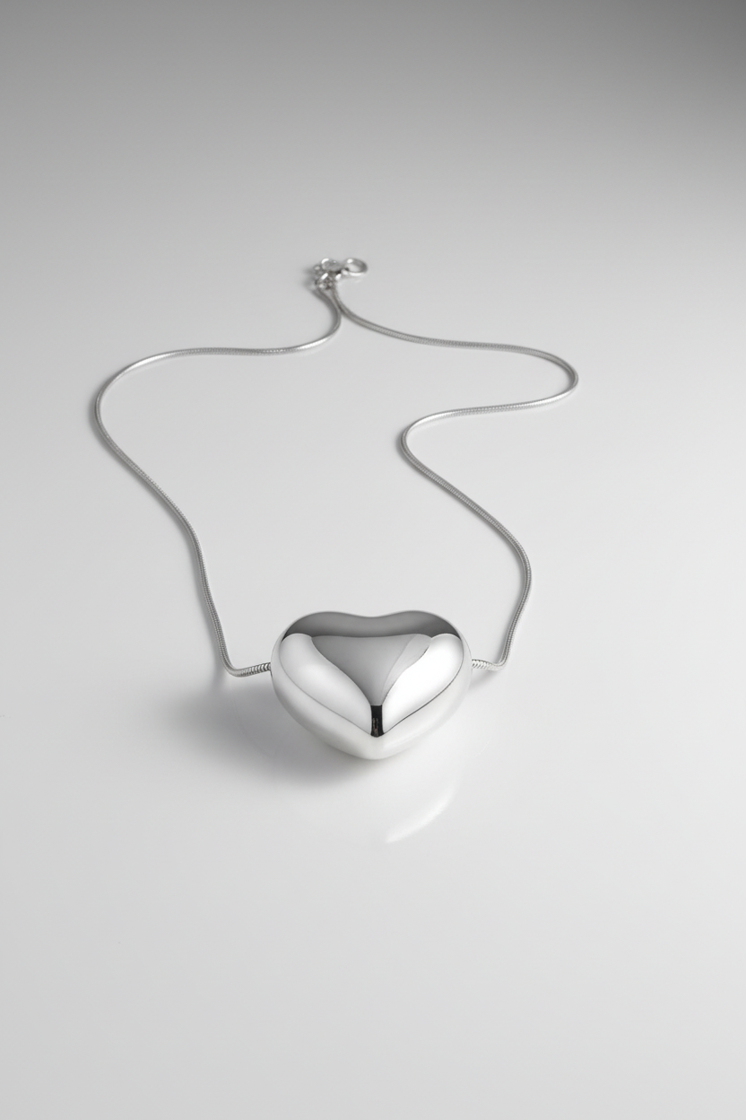 Silver Heart Necklace - Solo Luxury Shot